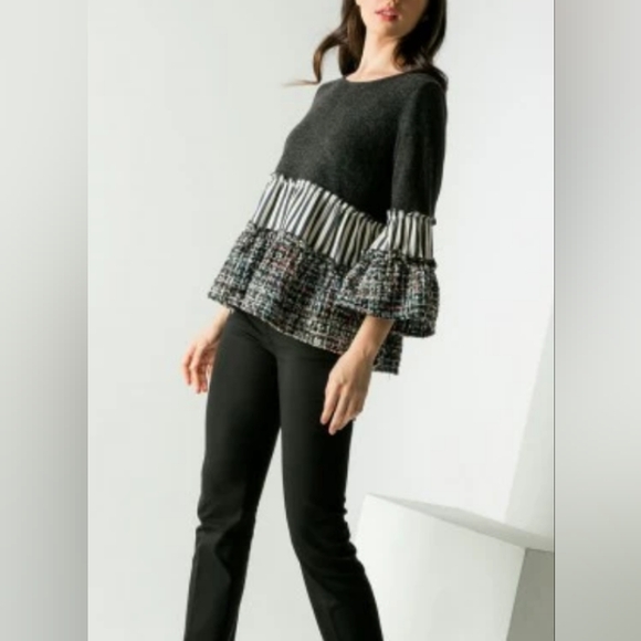 T H M L Tops - NWOT**T H M L Women's Top